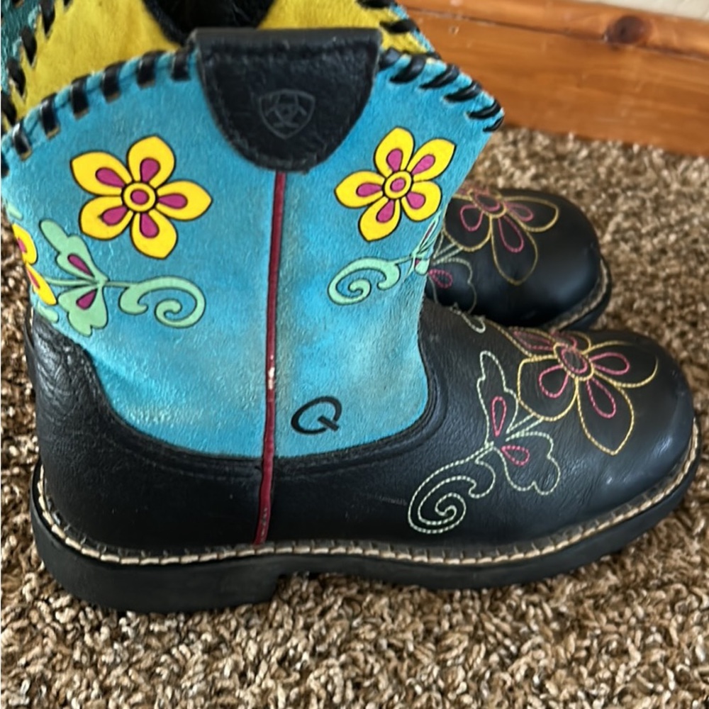 Girls Ariat boots